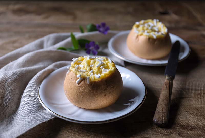 Brioche veneziana alla crema pasticcera e granella di zucchero: la preferita di nonno Guido.